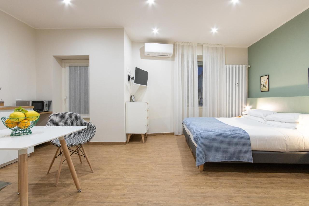 Aqualago Casa Vacanze Apartment E Вербания Экстерьер фото